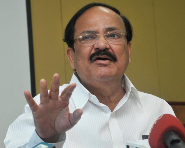 venkaiahnaiduaskschiefministerstosoonnotifyrulesunderrealestateact