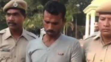 odisha:manburnsmotheraliveoverpropertydisputenabbed