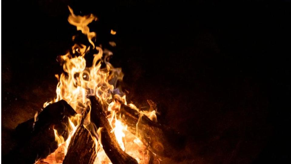 mandiesafterhefallsintobonfireduringepilepticseizureinup