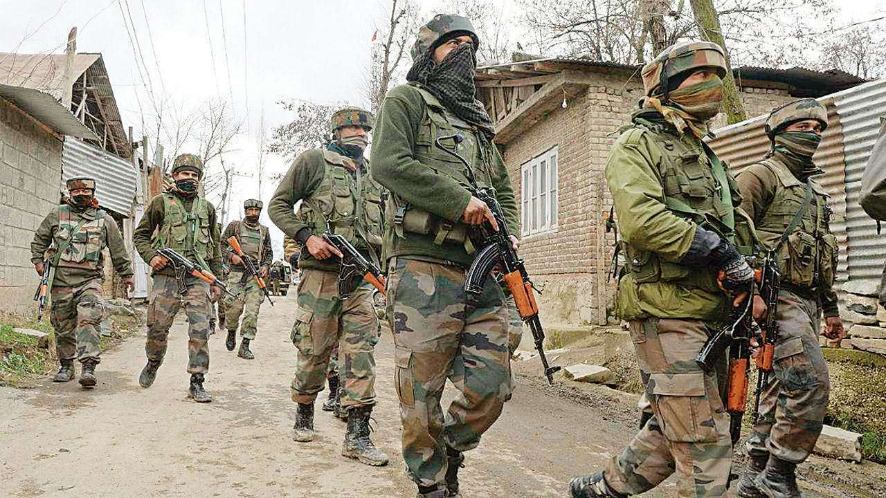 twoterroristskilledintwoseparateencounterswithsecurityforcesinkashmir