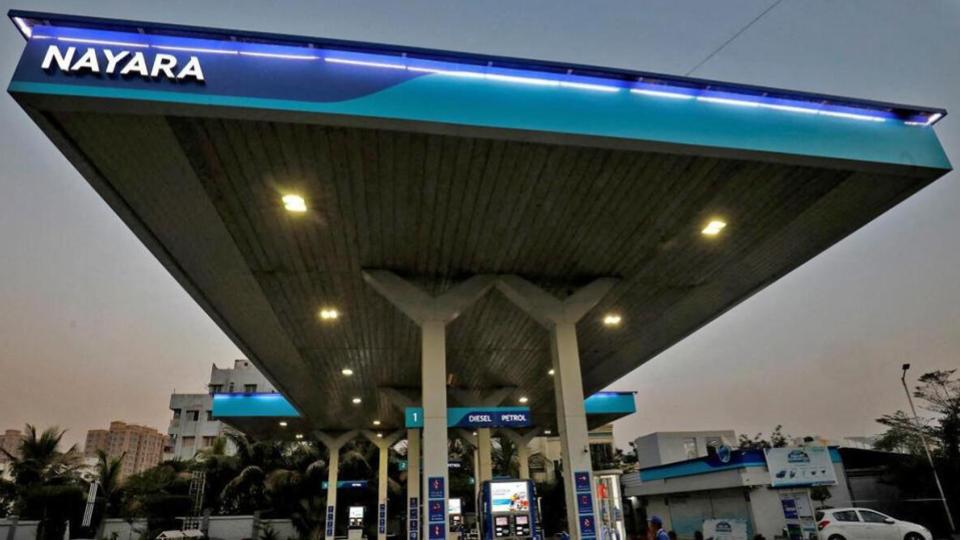 Private Petrol Pump Nayara hikes petrol by Rs 5, diesel by Rs 3