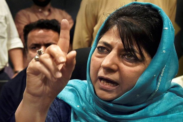 amitshahshouldapologisetopeopleofindia:mehboobamufti