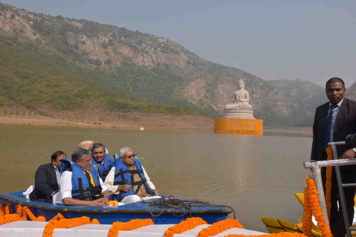 biharcmnitishkumarunveils70fttalllordbuddhasstatueinrajgir