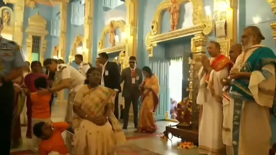 President Murmu Attends Centenary Celebrations of Sri Satya Sai Baba