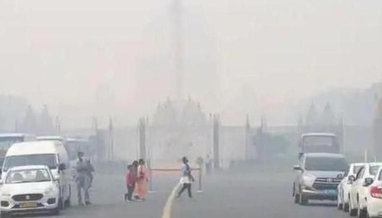 delhisaqiimprovestoverypoorfromsevere