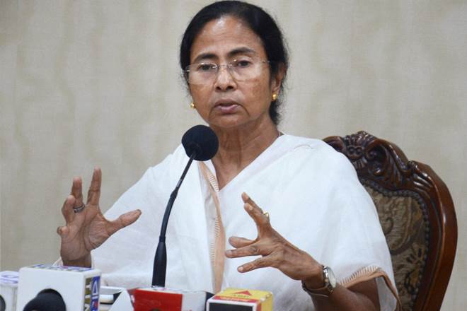westbengalcmurgescentretoreleaseunpaidmoneytostateforexpeditedevelopmentalwork