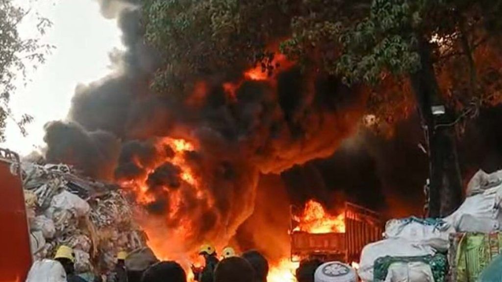massivefirebreaksoutinsrisailam