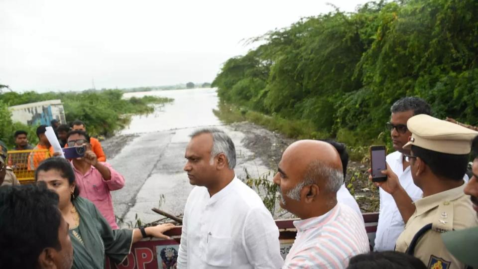 Kharge Visits Flood-Hit Villages in Kalaburgi, Assures Relief