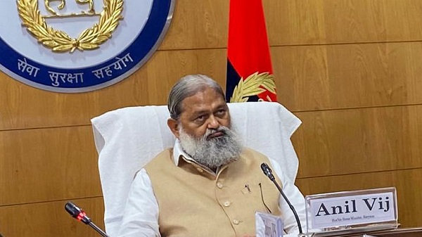 onlyfullyvaccinatedpeoplewillbeallowedinmallstheatresinharyanafromjan1:healthandhomeminister