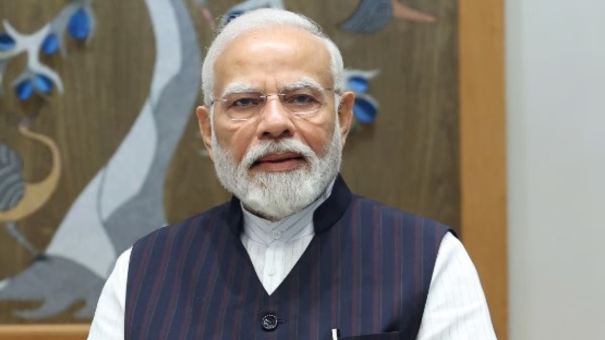 pmnarendramoditolaunch‘jalsanchayjanbhagidari’initiativeinsurattoday