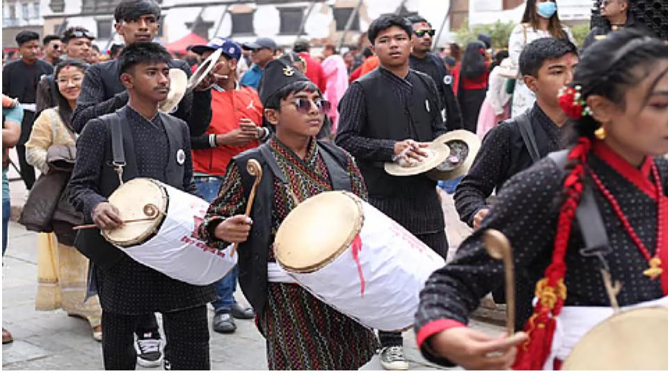 nepaliscelebratesnewyear1146sambatcalendar