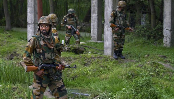 threehardcorenaxalitesarrestedindumkajharkhand