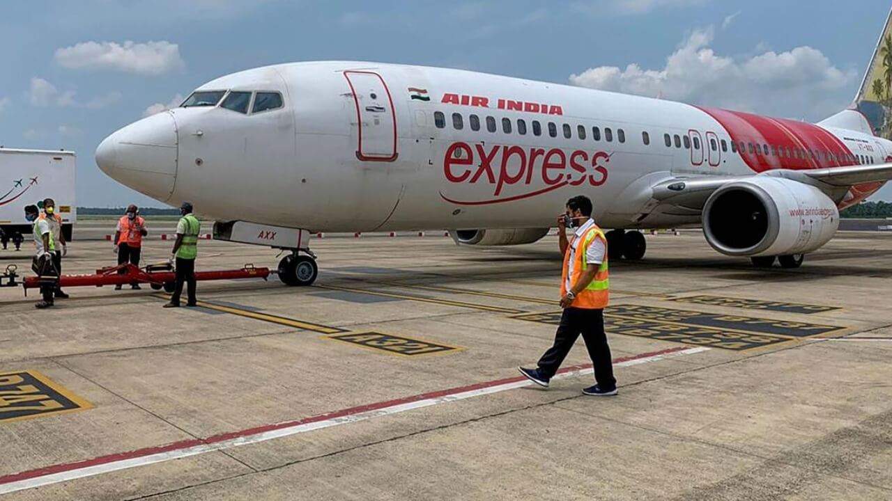 airindiaexpressflightmakesemergencylandingatcochinairportafterhydraulicfailure