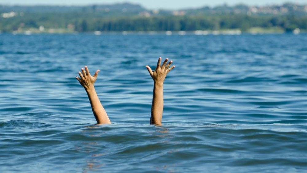 andhracoupledrowninfrozenuslake