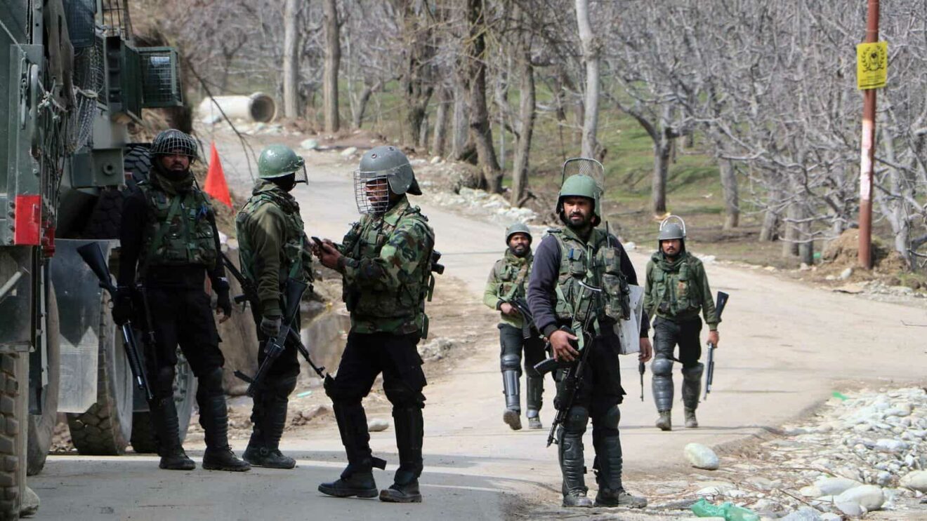 gunfighteruptsbetweenterroristssecurityforcesinbandiporajk