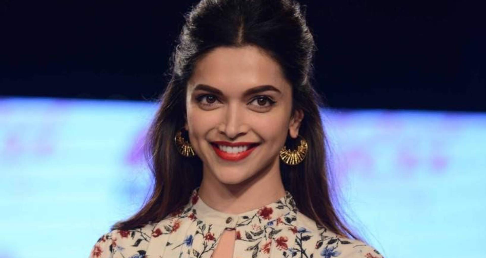 deepikapadukonelauncheslectureseriesonmentalhealth