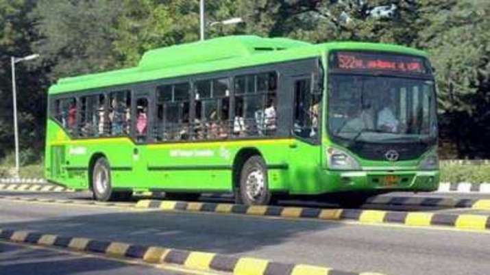 delhigovtannouncesfreebuspassesforconstructionworkers