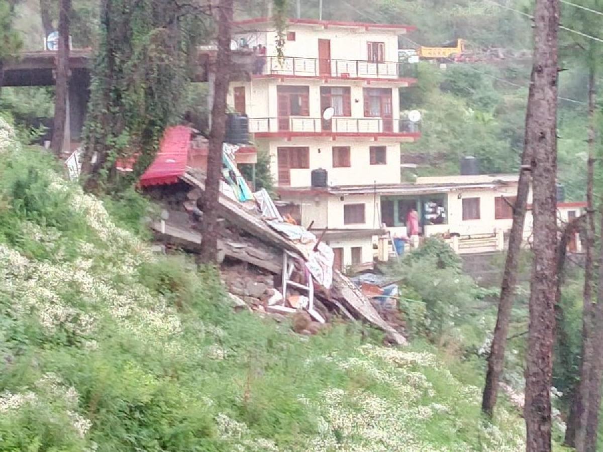 tollinhimachalbuildingcollapseclimbsto8