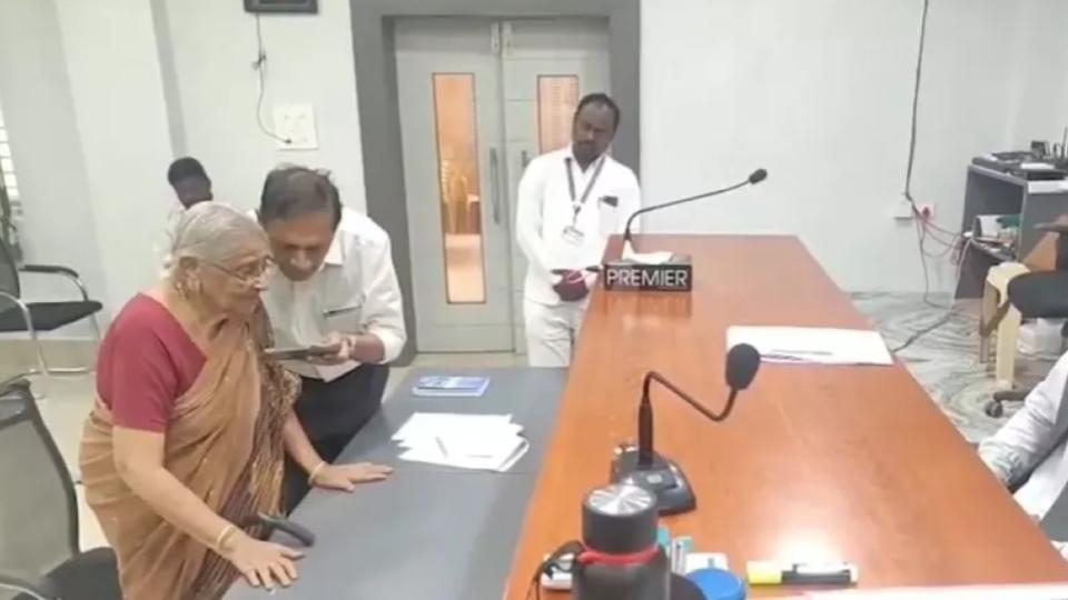 Elderly Woman of Andhra Renounces US Citizenship, Seeks Indian Citizenship Restoration