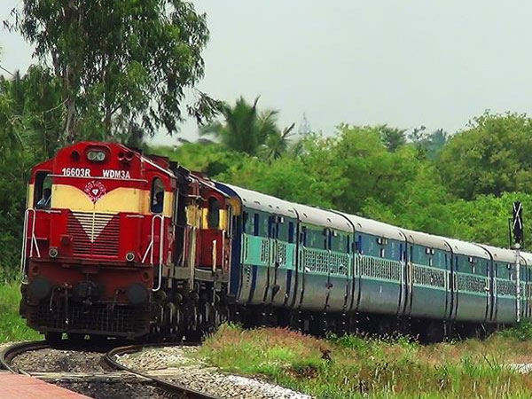 railwaystorun3000specialtrainsduringmahakumbhmela2025