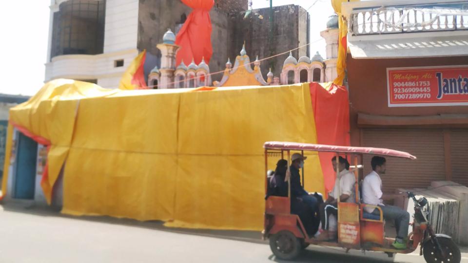 Mosques Covered Up Ahead of Juta Maar Holi in Uttar Pradesh