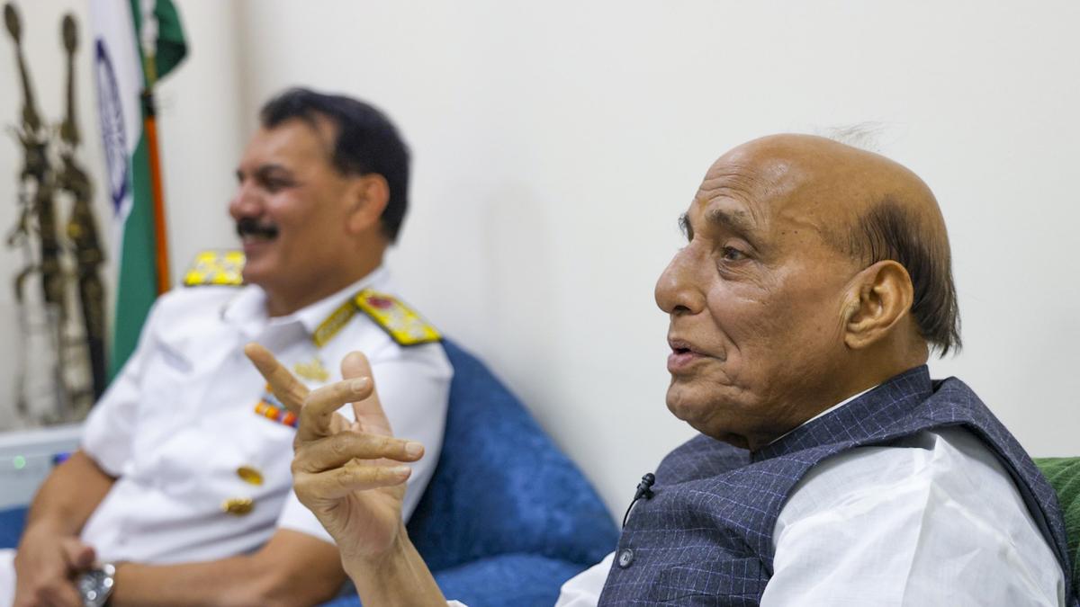 defministerlaudscourageresilienceofnavikasagarparikramaiiladycrewofficers