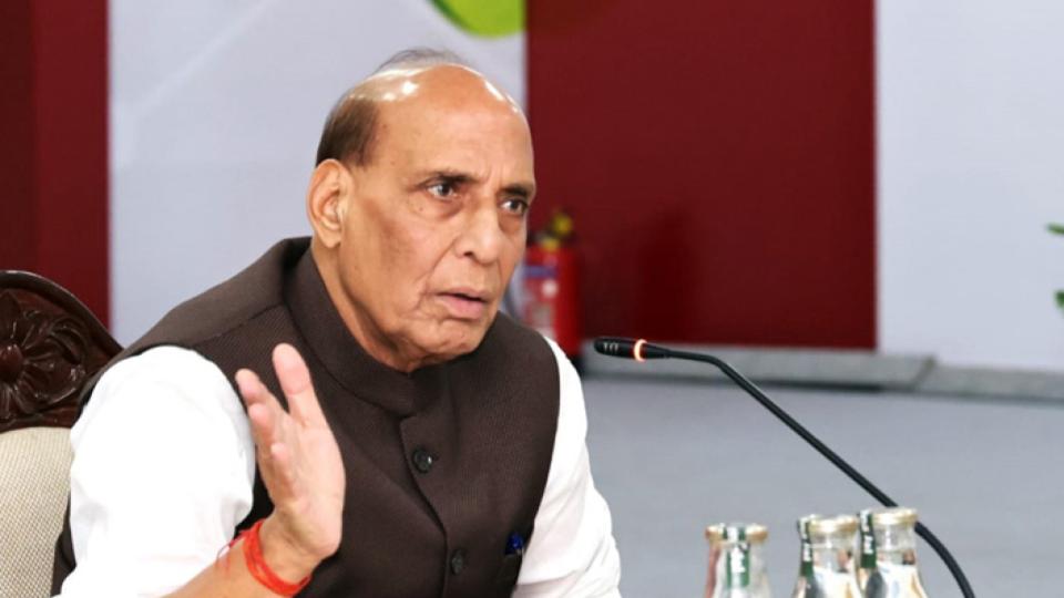 rajnathsinghapprovesrs79000croremilitaryhardwarepurchase