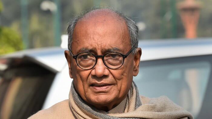 defamationcase:telanganacourtissuesnonbailablewarrantagainstdigvijaysingh