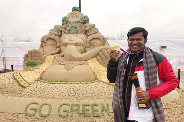 sudarsanpattnaikwinsgoldmedalat10thmoscowsandartchampionship