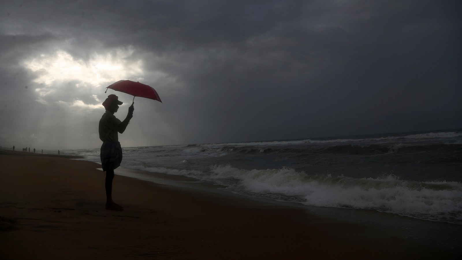 depressionoversouthwestbayofbengaltocrossnorthtamilnadutoday