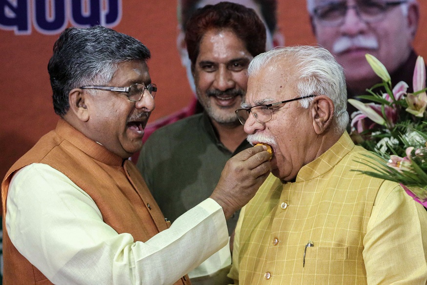 khattarelectedasbjpslegislativepartyleader;partypromisesstableregimeinharyana