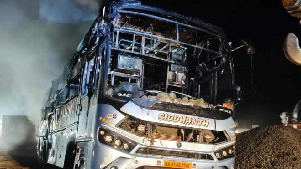 Bus Catches Fire in Vijayawada, no casualties