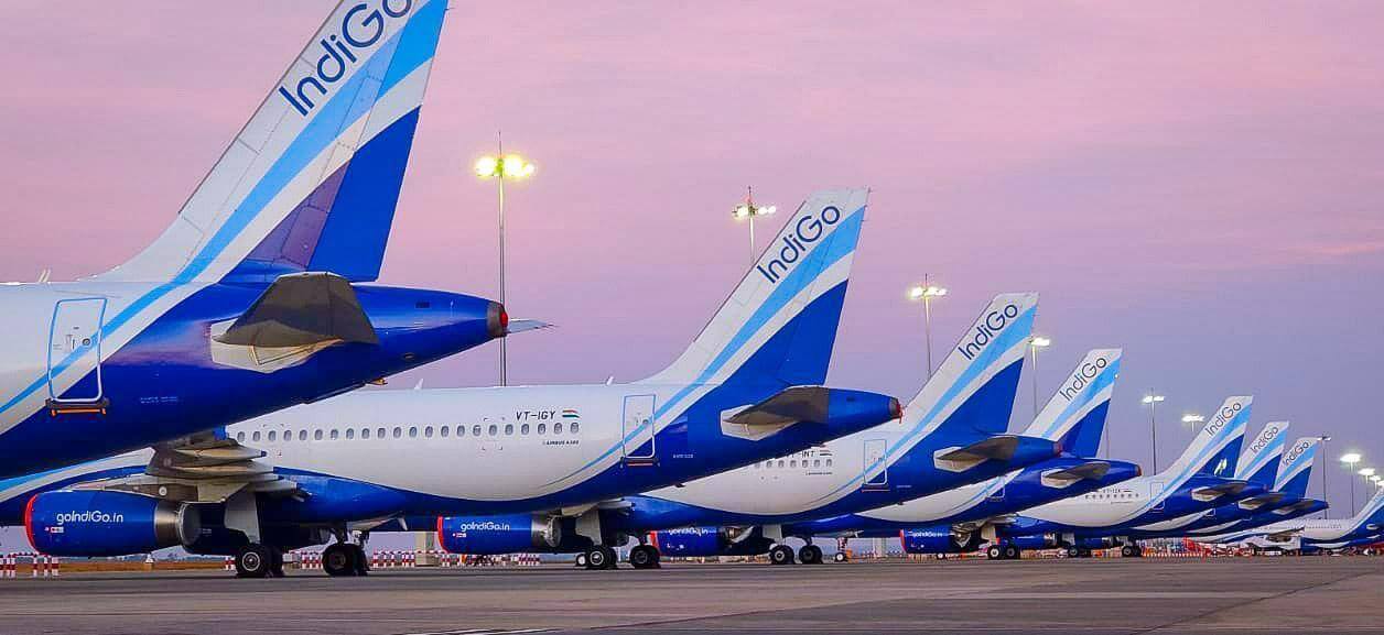 indigoairlinestochargers100servicefeeforcheckinatairportcounters