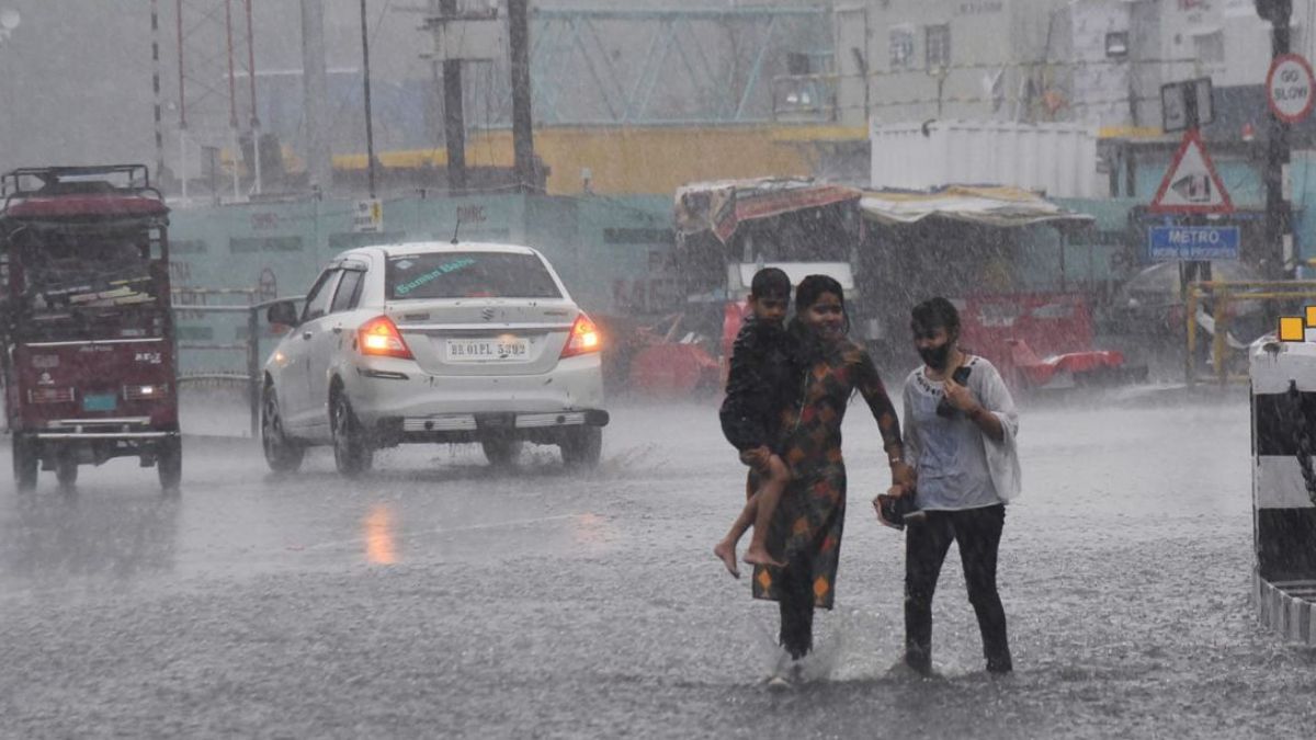 regionalmeteorologicaldepartmentpredictedheavyrainfallincoastaldistrictsoftamilnadu