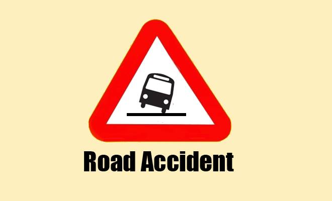 5burntaliveinroadaccidentinkarimnagar