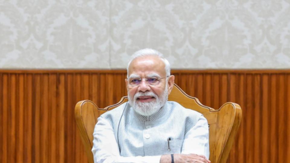 PM Modi Hails ISRO for Successful Launch of NVS-03