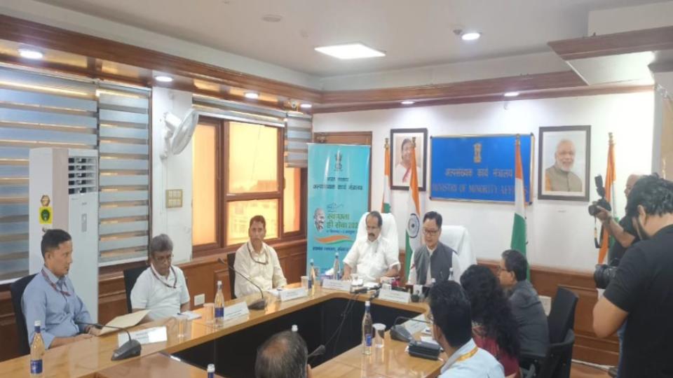 overcrorerepresentationsreceivedbyjpctoreviewwaqfamendmentbillsaysunionministerrijiju