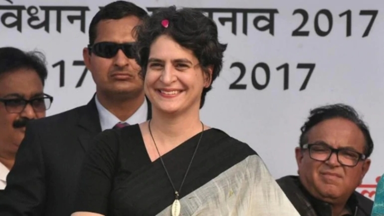 priyankagandhivadradetainedafterprotestinmirzapurforcastriot