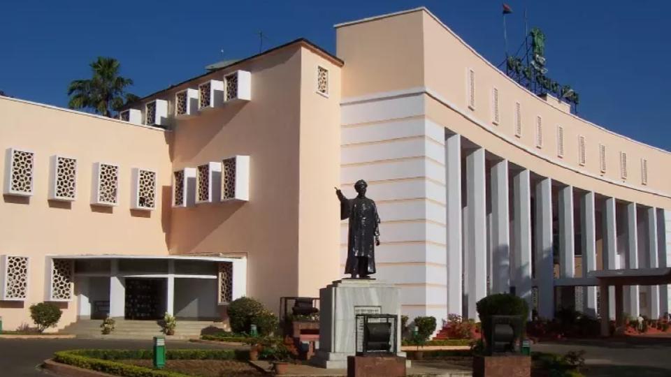 Odisha Assembly Approves Threefold Hike in MLA Salaries