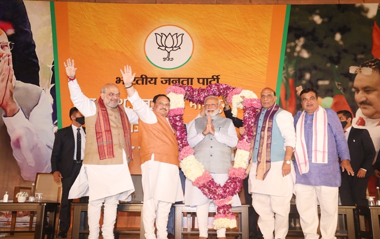 bjpretainspowerinuputtarakhandgoaandmanipur