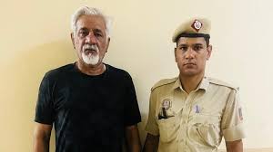 delhifirehorror:hotelownerarrestedasprobeinto21deathswidens