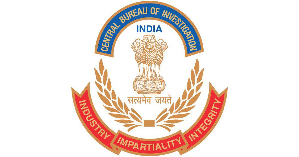 cbiarrests14personsincludingsixpublicservantsoncorruptioncharges