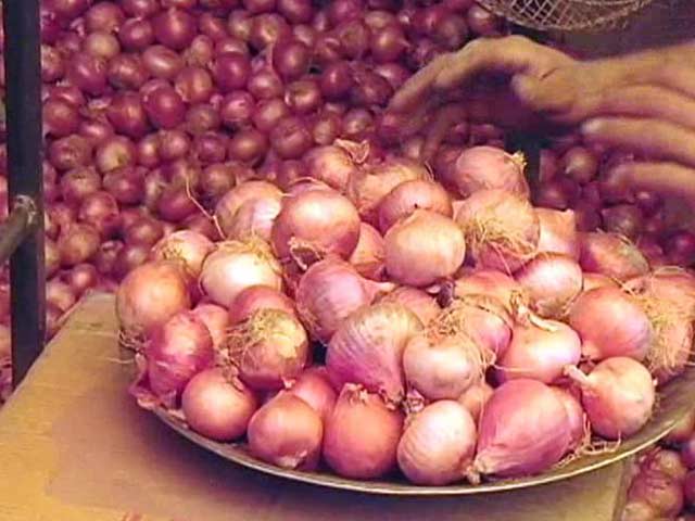 delhigovernmentordersmarketcheckafterhighoniontomatoprices