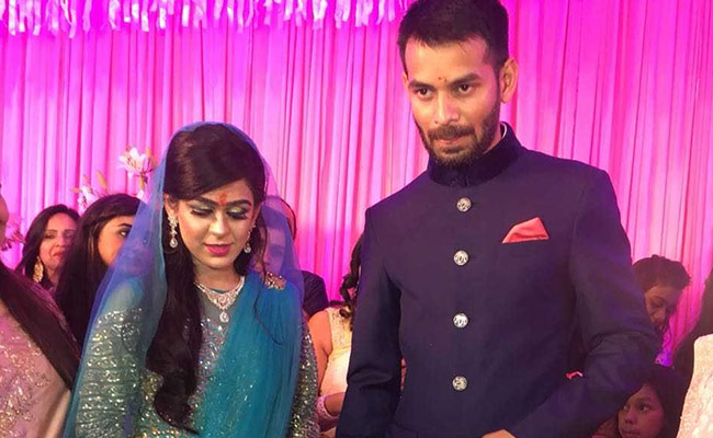lalusontejpratapyadavgotengagedtoaishwaryaraiathotelmauryainpatna