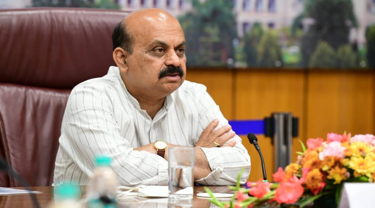karnatakacmassuresnaveensmortalremainsfromukrianewillbebroughtbackattheearliest