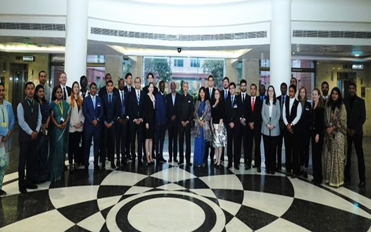 eamdrsjaishankarinteractswithexternalaffairsministrys4thdisarmamentinternationalsecurityaffairsfellowsfromacrossworldinnewdelhi