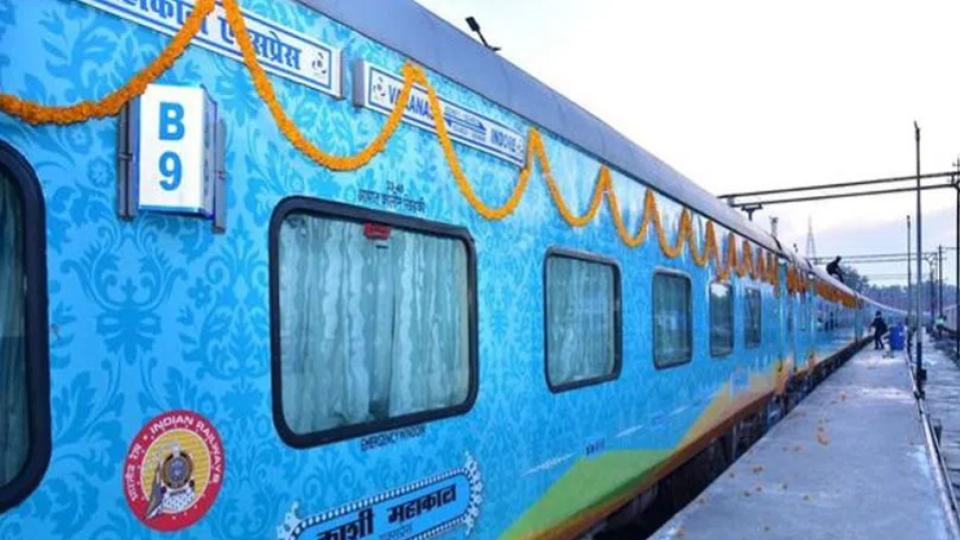 Bomb threat triggers panic at Mau railway station in UP