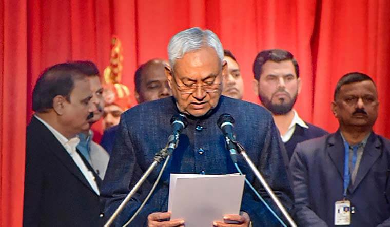 nitishkumartakesoathasbiharnewcmassumespostfor9thtime
