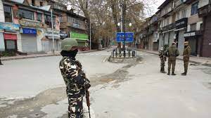 jkgovttoimpose84hourlonglockdownin11districts