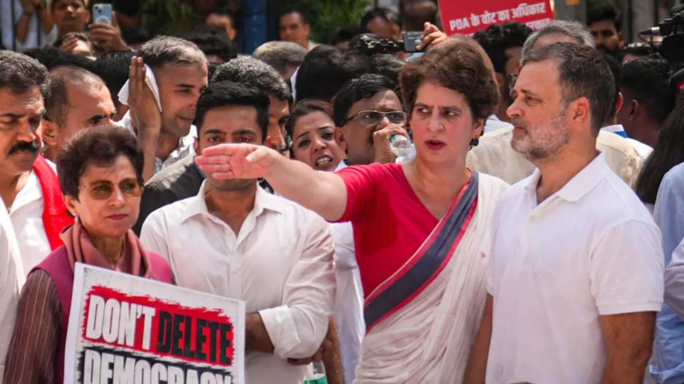 INDIA Bloc MPs March To EC, Rahul, Priyanka Enter Akashvani Bhawan